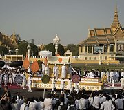Kambodžos karaliaus Norodomo Sihanouko laidotuvių procesija