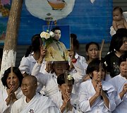 Kambodžos karaliaus Norodomo Sihanouko laidotuvių procesija