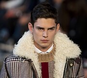 &bdquo;Tommy Hilfiger&ldquo; kolekcija vyrams