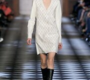 &bdquo;Tommy Hilfiger&ldquo; mados kolekcija moterims