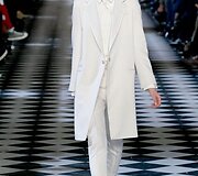 &bdquo;Tommy Hilfiger&ldquo; mados kolekcija moterims