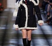 &bdquo;Tommy Hilfiger&ldquo; mados kolekcija moterims
