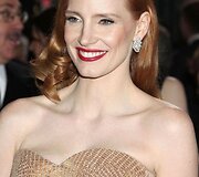 Stilius: Jessica Chastain ir &bdquo;Giorgio Armani&ldquo; suknelė