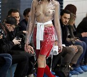 &bdquo;Simon Porte Jacquemus&ldquo; kolekcija