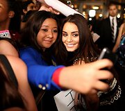 Vanessa Hudgens su gerbėja