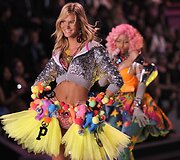 15 vieta &ndash; amerikietė Erin Heatherton