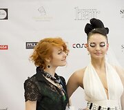 Evelina Borisniova (kairėje) su modeliu Birute Pajediene