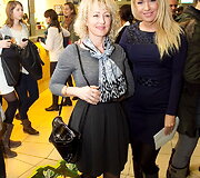 Oksana Pikul-Jasaitienė su mama Laima