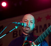 &bdquo;Republic of Loose&ldquo; koncerto akimirka