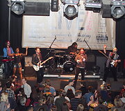 &bdquo;Republic of Loose&ldquo; koncerto akimirka