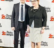 Aurimas Perednis, Au&scaron;ra Maldeikienė