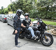 Harley-Davidson bandomasis važiavimas