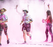 &bdquo;The Color Run&ldquo; bėgimo Vilniuje akimirka