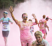 &bdquo;The Color Run&ldquo; bėgimo Vilniuje akimirka