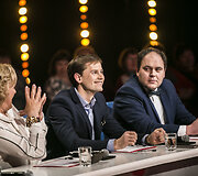 &Scaron;ou &bdquo;Trys mu&scaron;kietininkai. Dainos, kurios nemir&scaron;ta&ldquo; akimirka