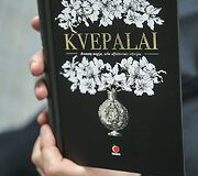 Aisčio Mickevičiaus knygos &bdquo;Kvepalai&ldquo; pristatymo akimirka