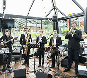 &bdquo;Cruise party&ldquo; vakaras