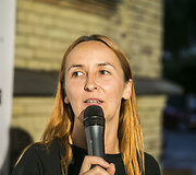 Laura Vagonė