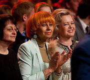 Irena Matijo&scaron;aitienė (centre) ir Loreta Bartusevičiūtė-Noreikienė (de&scaron;inėje)