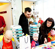 Tadas Rimgaila (centre)