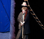  &bdquo;Cirque du Soleil&ldquo; pasirodymo &bdquo;Alegria&ldquo; akimirka