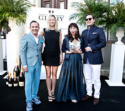 Aleksandras Ciupijus su žmona Anna ir Linas Sabaliauskas su žmona Nerija