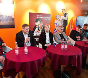 Filmo &bdquo;Kunigo naudą velniai gaudo&ldquo; spaudos konferencijos akimirka