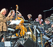 Vladimiras Tarasovas & LITHUANIAN ART ORCHESTRA