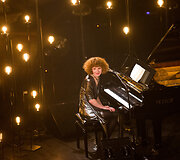 Alina Orlova  