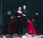 &bdquo;Ana Karenina&ldquo; Trakuose