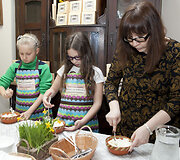 Velykų tradicijų popietės akimirka