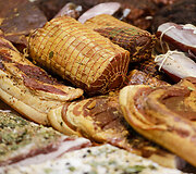 &bdquo;Rivonos&ldquo; mėsinėje gaminami gardumynai