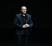 Lietuvos teatro apdovanojimai &bdquo;Auksiniai scenos kryžiai&ldquo;