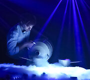 &bdquo;Virtuvės mitų griovėjų&ldquo; ir prodiuserio Arno D kulinarinis-muzikinis eksperimentas