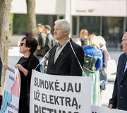 Lietuvos auk&scaron;tųjų mokyklų profesinių sąjungų susivienijimo piketas