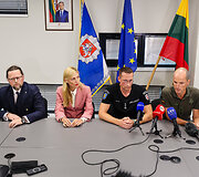 Spaudos konferencijoje pateikta naujausia turima informacija dėl trijų pagrobtų vaikų