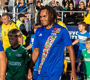 Pasaulio futbolo legendų rungtynės su legendiniais Lietuvos futbolininkais