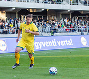 Pasaulio futbolo legendų rungtynės su legendiniais Lietuvos futbolininkais