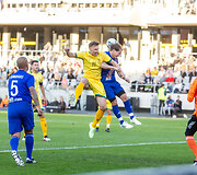 Pasaulio futbolo legendų rungtynės su legendiniais Lietuvos futbolininkais