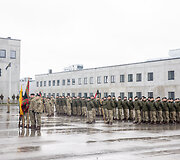 Atidarytas naujai pastatytas brg. gen. M. Pečiulionio artilerijos bataliono karinis miestelis