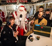 &bdquo;Įžiebkime Kalėdas&ldquo; finalas: tiesioginė M-1 radijo laida i&scaron; puo&scaron;niausių namų Lietuvoje