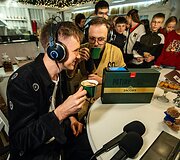 &bdquo;Įžiebkime Kalėdas&ldquo; finalas: tiesioginė M-1 radijo laida i&scaron; puo&scaron;niausių namų Lietuvoje