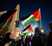 &bdquo;Poppies Palestine Action&ldquo; prie Dariaus ir Girėno stadiono