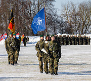 NATO daugianacionalinės kovinės grupės vadovavimo perdavimo ceremonija