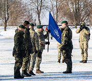 NATO daugianacionalinės kovinės grupės vadovavimo perdavimo ceremonija