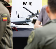 Dronų aptikimo žemutinėje oro erdvėje sistemos pristatymas Juragiuose