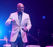 &bdquo;Take 6&ldquo;