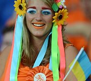 Akivazdu, kad kai kurios futbolo mėgėjos čempionatui ruo&scaron;ėsi i&scaron; &scaron;irdies. 