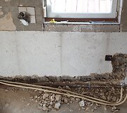 Remontuojamas Liepių &scaron;eimos namas