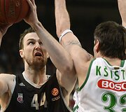 Andrew James Ogilvy ir K&scaron;i&scaron;tofas Lavrinovičius